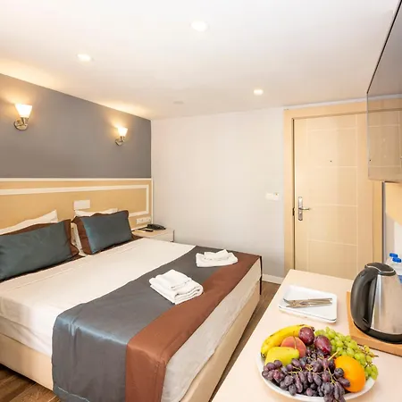 Legend Tulip Hotel