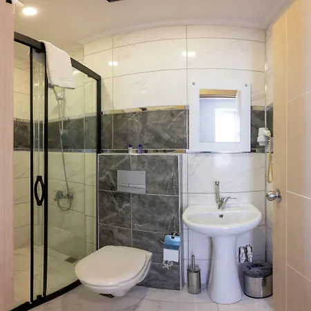 Hotell Legend Tulip *