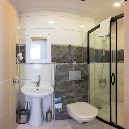 Hotell Legend Tulip *