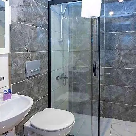 Legend Tulip Hotell 3*