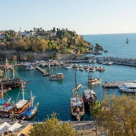 Ξενοδοχείο Legend Tulip 3*