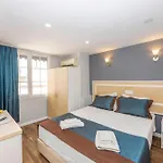 Hotel Legend Tulip