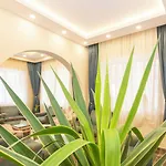 Hotel Legend Tulip
